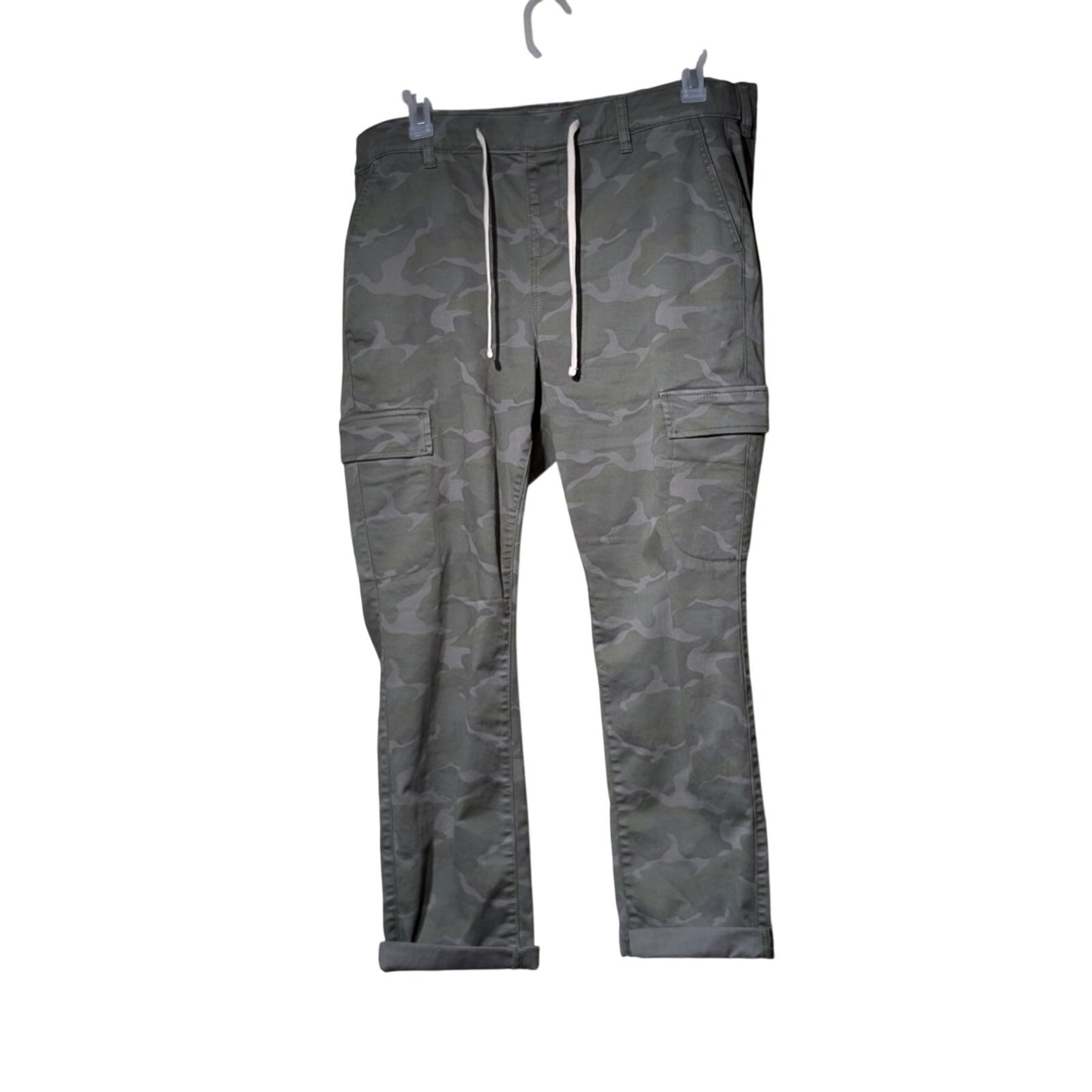 Torrid NWOT Weekend Straight Cargo Camo Cadet Green Stretch Twill Pant 2R (2X)