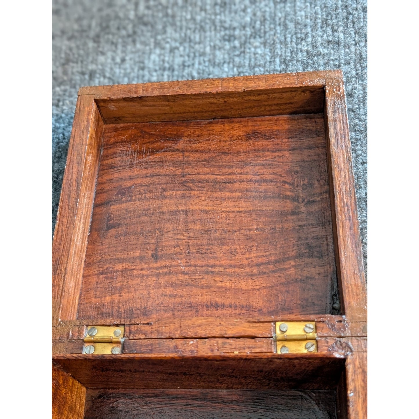 Wood Inlay Hinged Trinket 6" Square Box