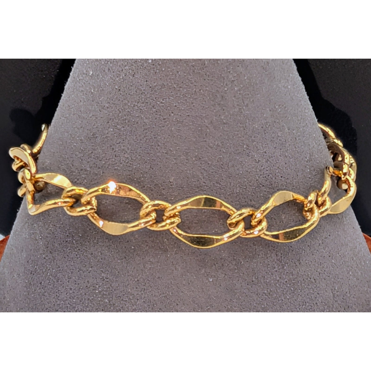 Gold Tone Chain Link Bracelet with Lobster Claw Clasp
