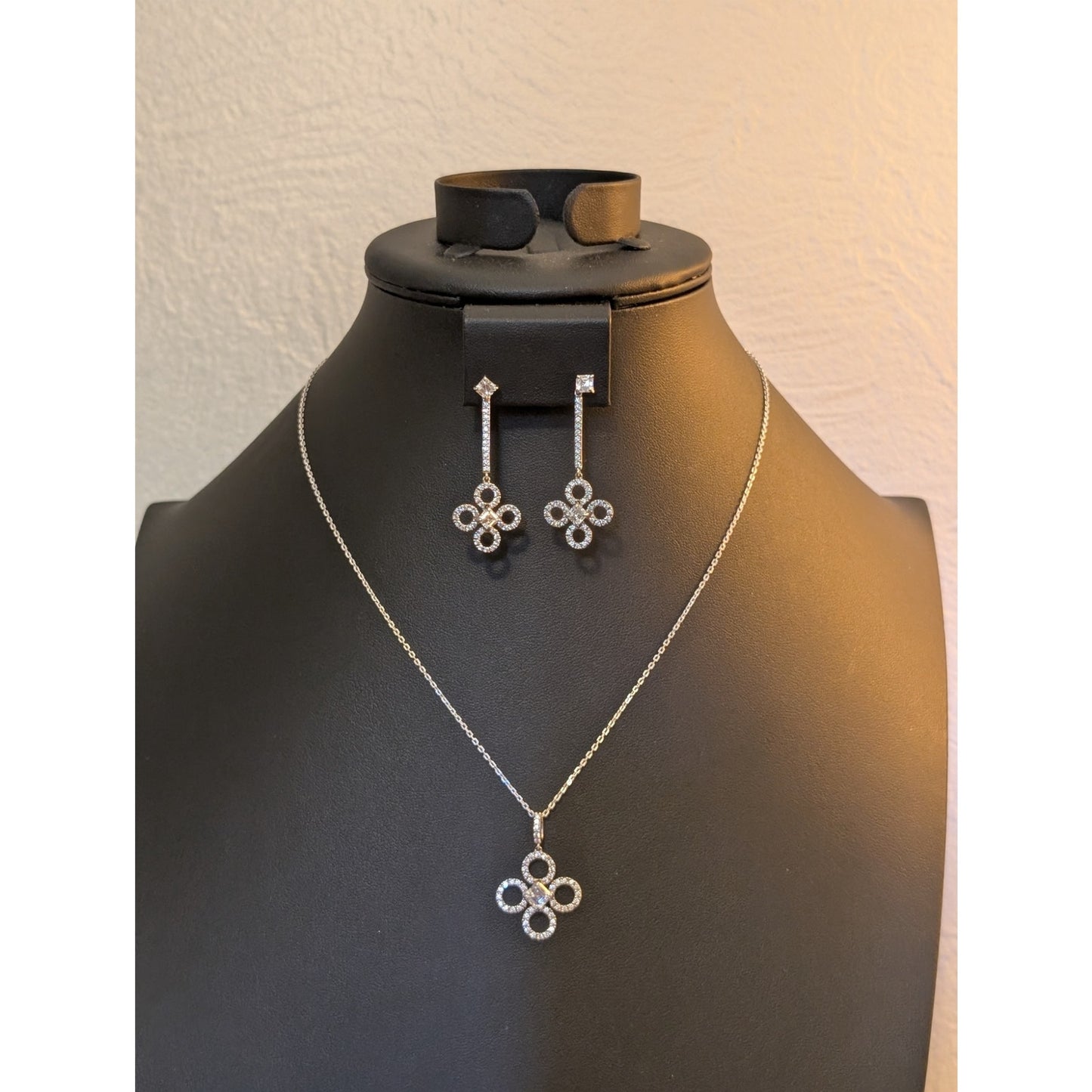 Signed Daniel K DANI 'Clover' Drop Sterling Silver Earrings & Necklace Set
