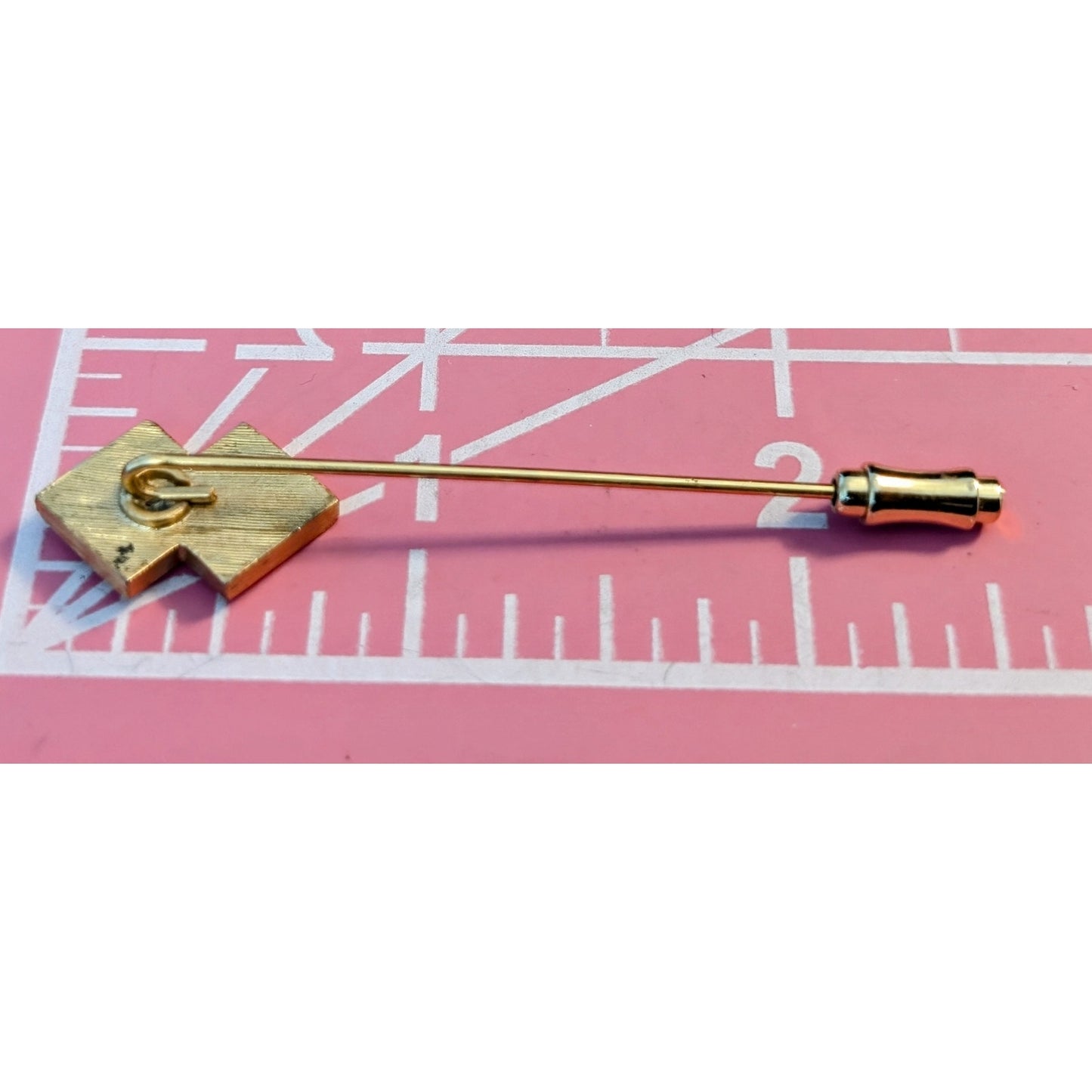 Vintage Cream Enamel Gold Tone Intertwined Square Stick Pin