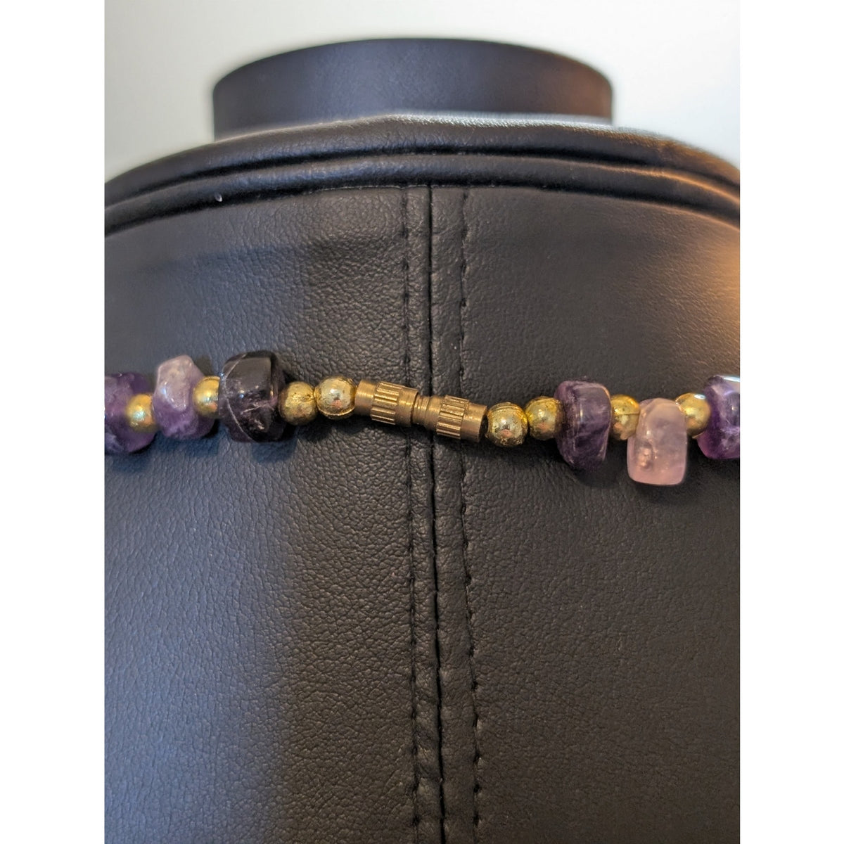Vintage Amethyst & Topaz Stone & Gold Tone Round Bead Barrel Clasp Necklace