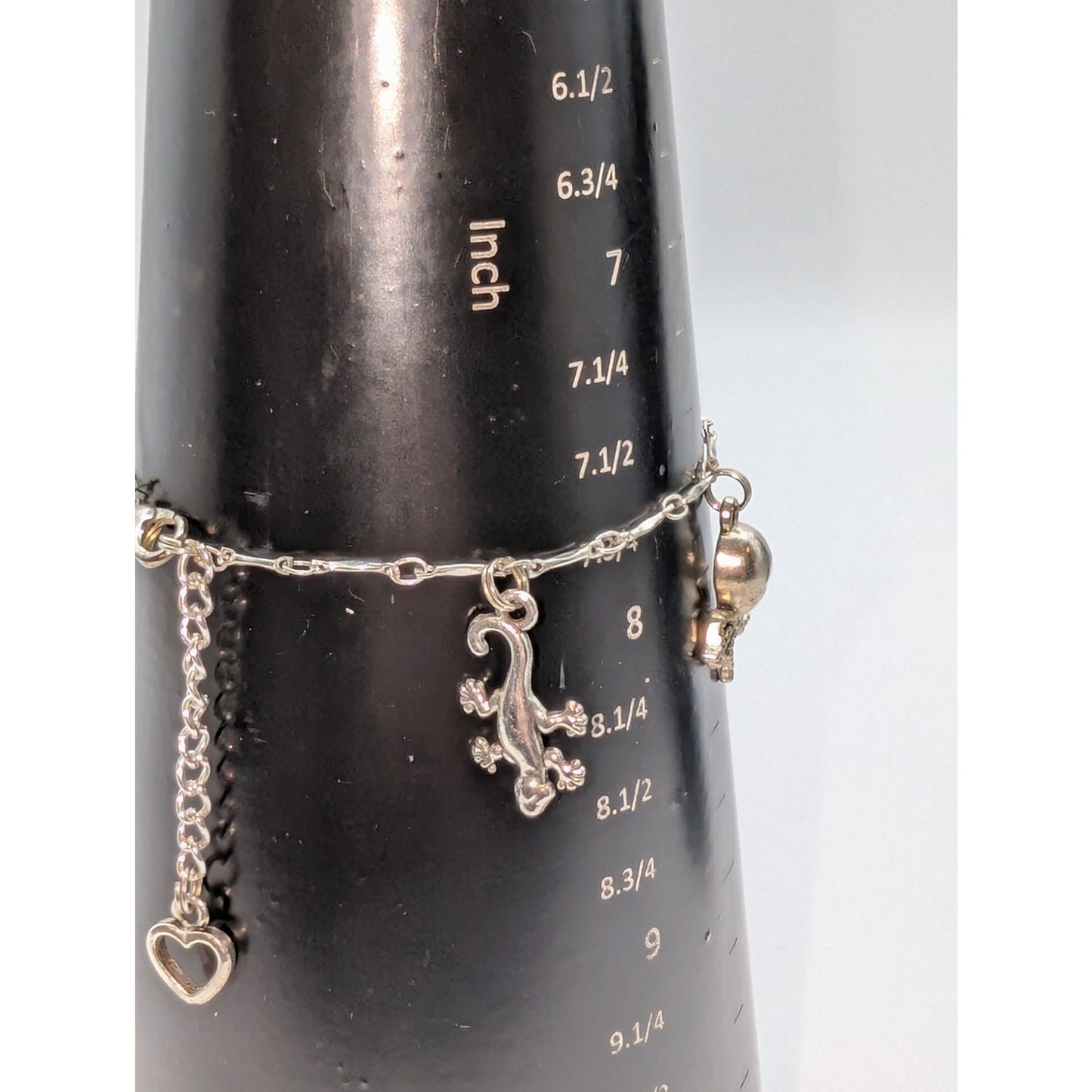 Silver Tone Charm Bracelet Fish Bee Octopus Salamander Cat Charms & Heart Dangle