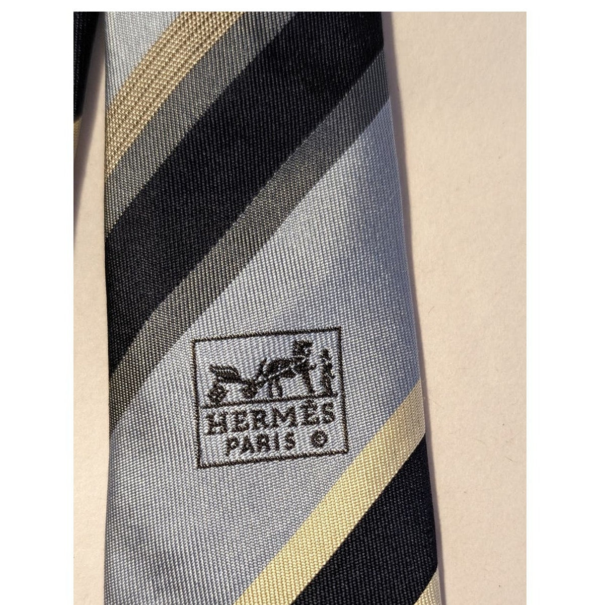 Hermes Paris Vintage 100% Silk Blue Stripe Neck Tie Authentic
