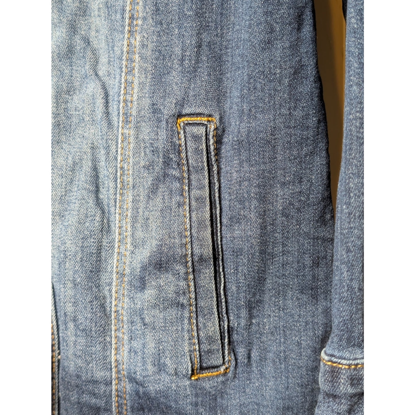 Judy Blue Distressed Long Sleeve Button Down Stretchy Denim Jacket Womens' Sz L