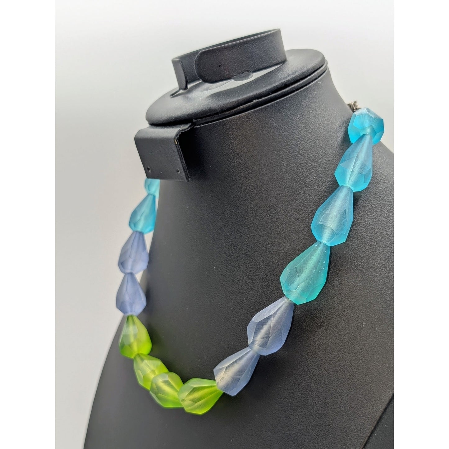 Perfect for Spring Blue Purple Green Resin Bead Lightweight 17"-20" Necklace