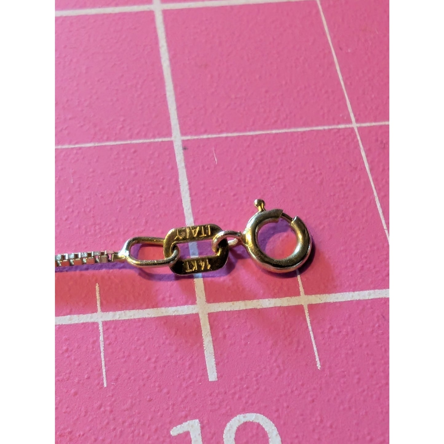 Vintage 14K Yellow Gold Box Chain Necklace 1.41g