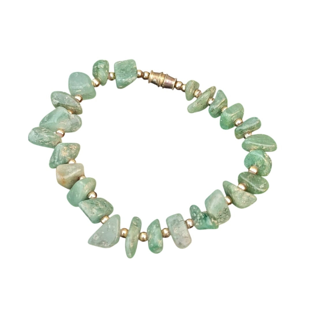 Vintage Green Gemstone Chip Bracelet W/ Barrel Clasp