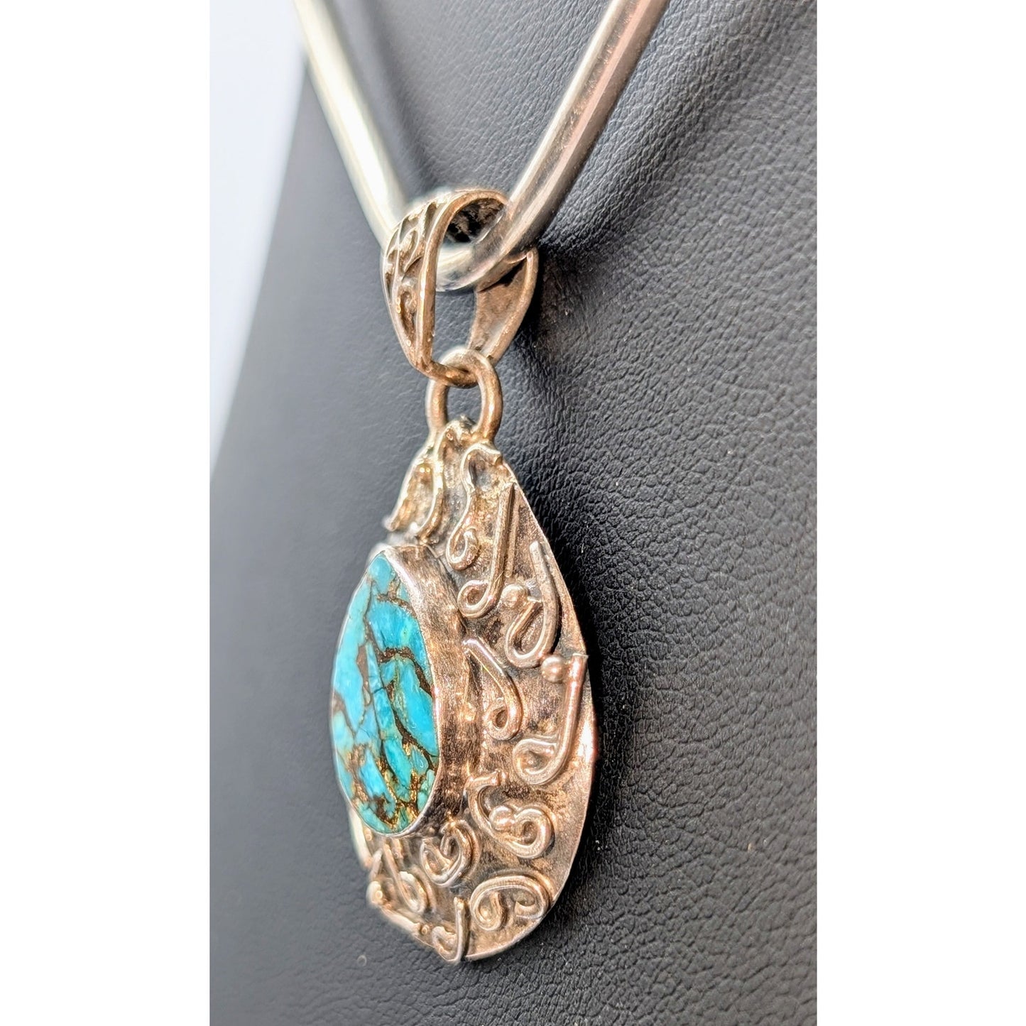 Vintage Teardrop Turquoise 925 Sterling Silver Squiggle Design Pendant (Only)
