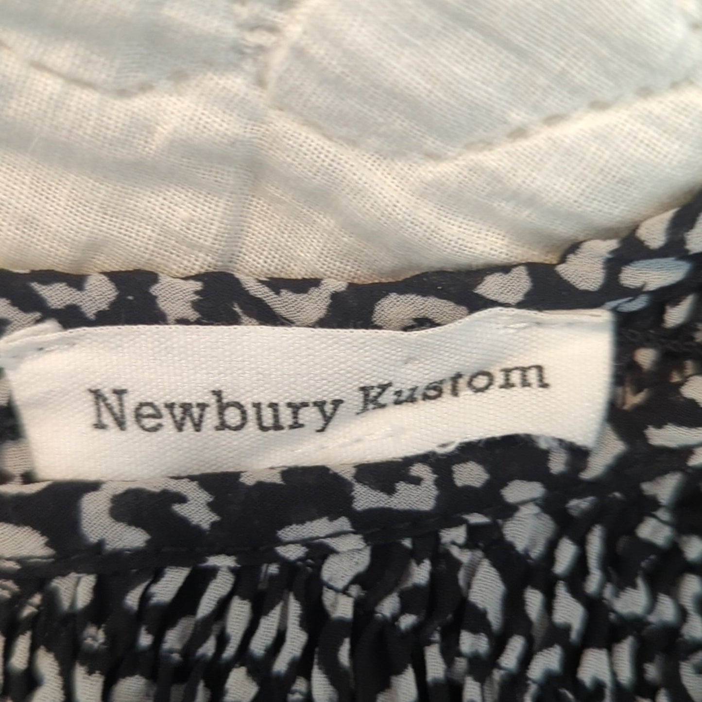 Newbury Kustom Black/White Smocked Tiered Flirty Long Sleeve Dress Women's Sz L