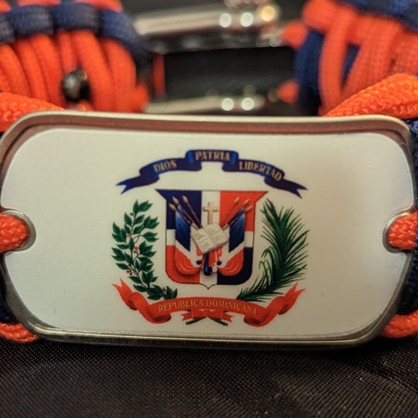 Tough Band Survival Bracelet With Dominican Republic Medallion