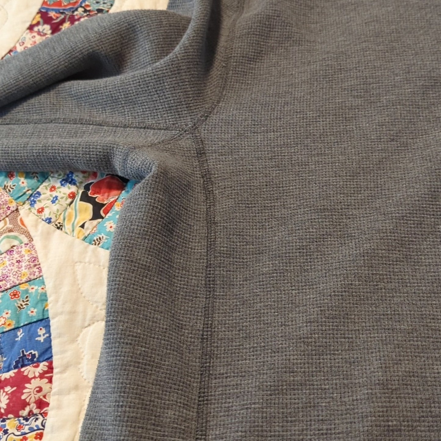 Eddie Bauer Gray Dog Head Image Waffle Knit Thermal Long Sleeve Tee Men's Sz TXL