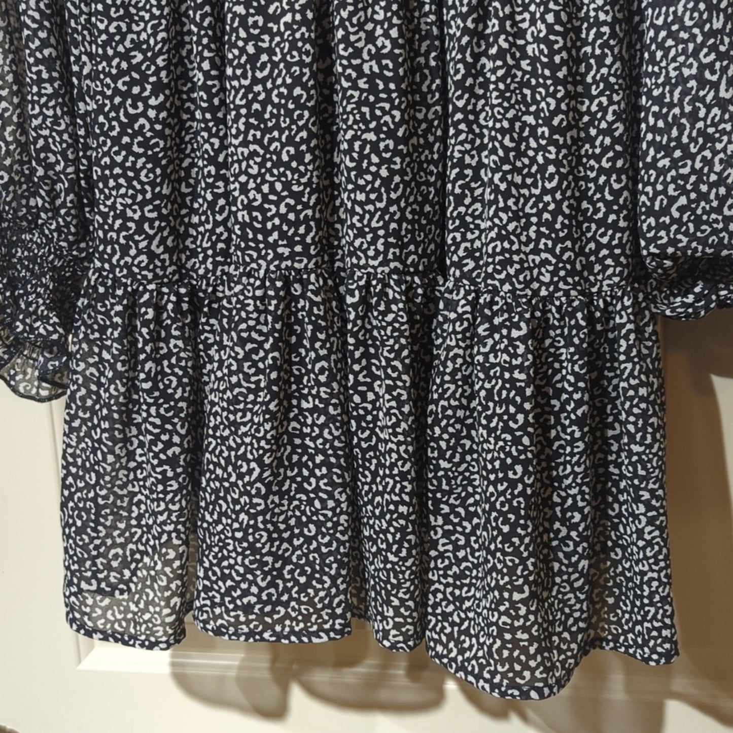 Newbury Kustom Black/White Smocked Tiered Flirty Long Sleeve Dress Women's Sz L