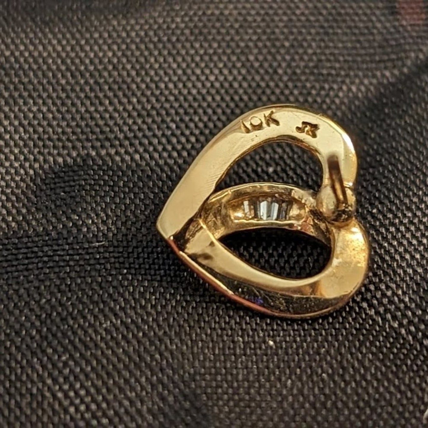 10k Open Heart Baguette Diamond Post Earrings NWOT