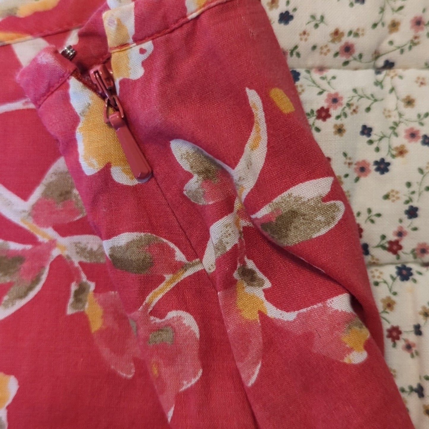 Calvin Klein Pink Floral Side Zip 100% Cotton Tiered Lined Skirt Women's Size 6