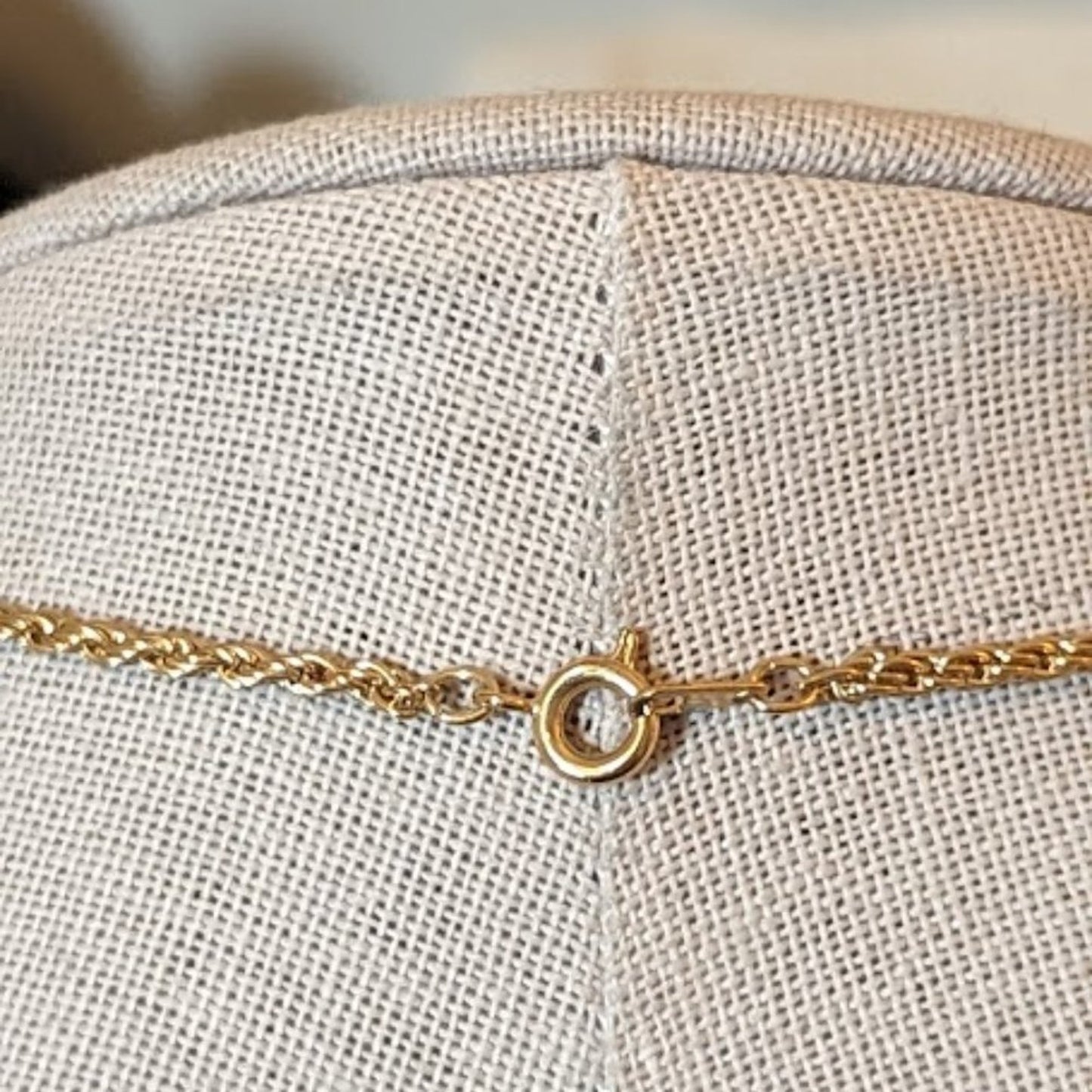 Vintage Marked Roman Gold Tone Green Stone Pave Pendant Chain Necklace