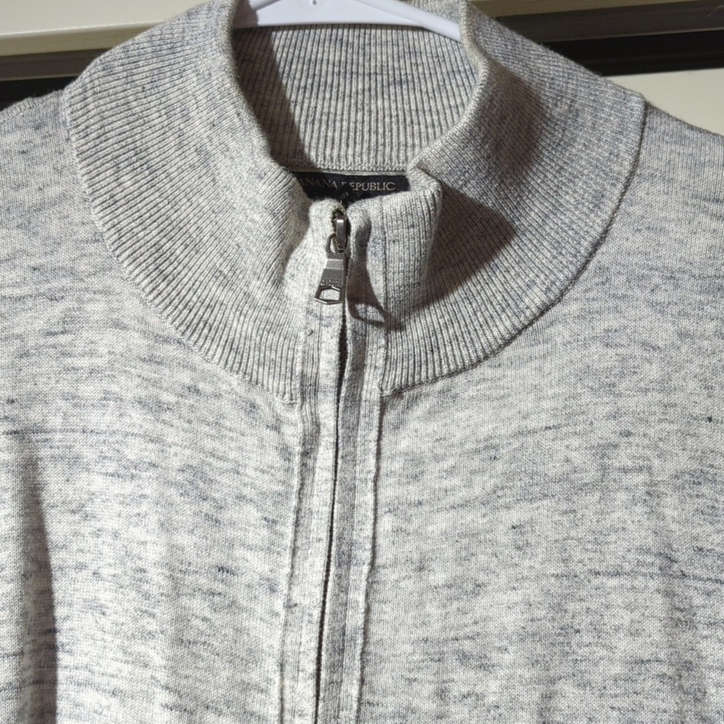 Banana Republic Men's XL Gray Mottled 100% Cotton Full Zip Ribbed T-Neck Sweater