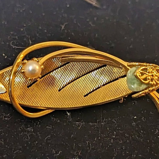 Vintage Faux Pearl and Adventurine Gold Tone Leaf Brooch