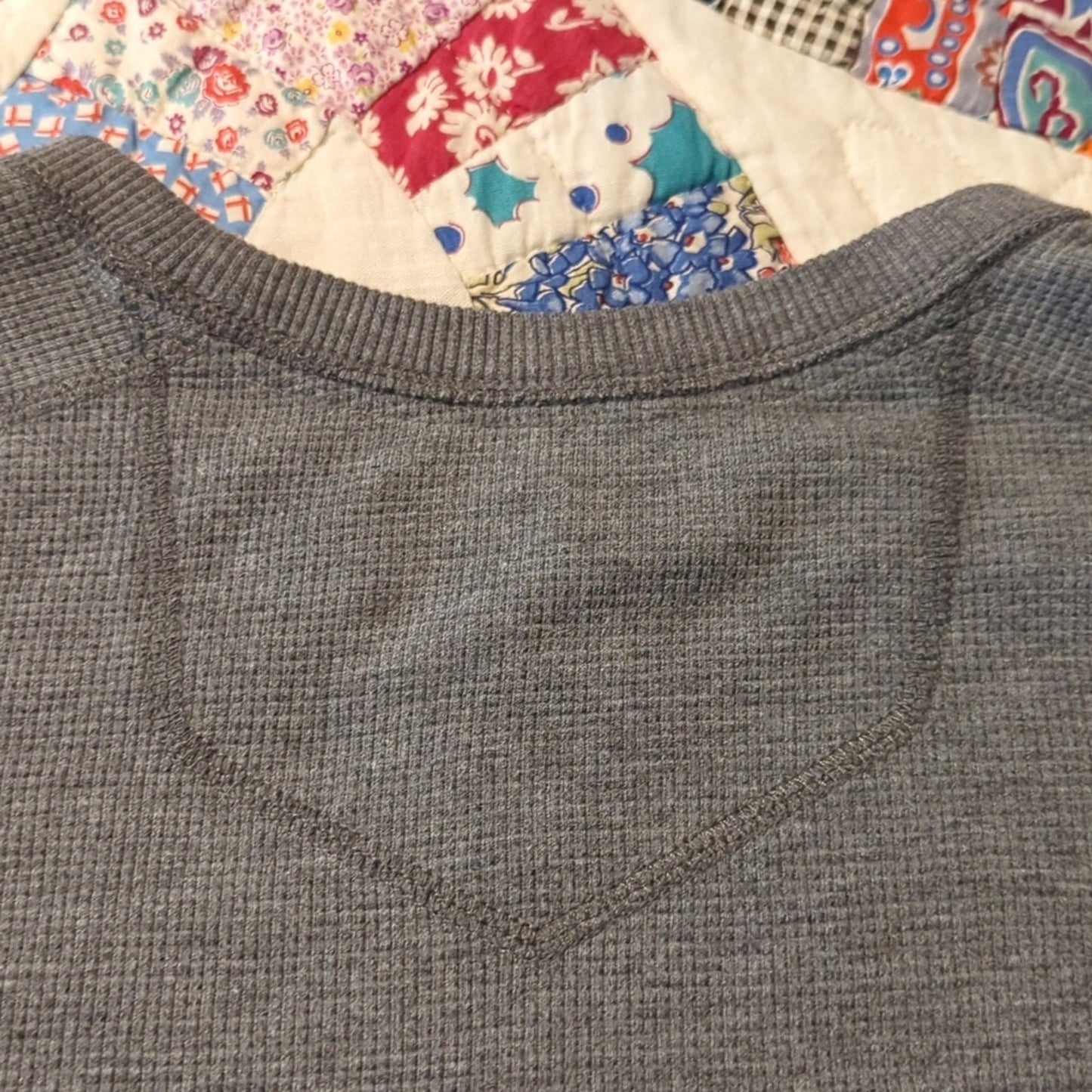 Eddie Bauer Gray Dog Head Image Waffle Knit Thermal Long Sleeve Tee Men's Sz TXL