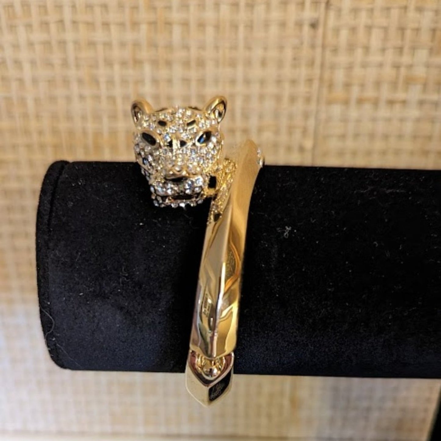 PJM Phoenix Jewelry MFG Leopard Crystal Bangle Bracelet