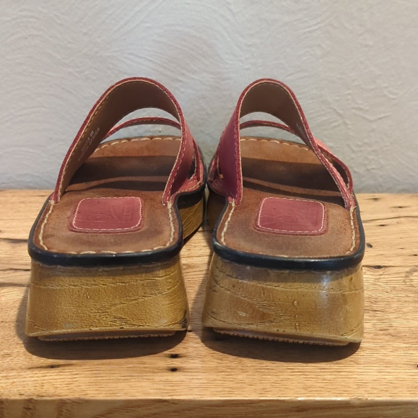 Tsonga Made in Africa Salmon Color Two Leather Strap Slide Sandal Size US 6.5