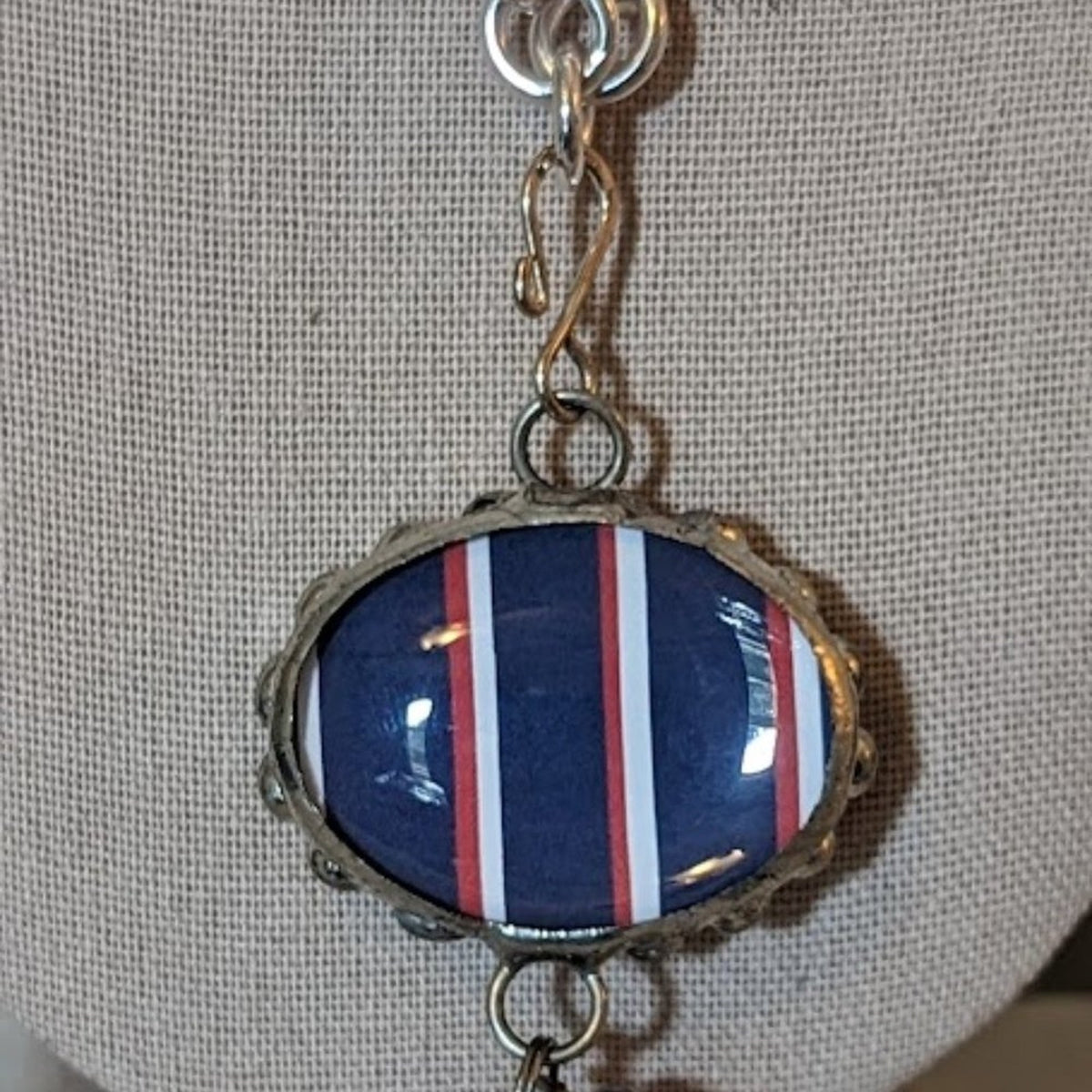 Texans One of a Kind Team Spirit Pendant on Silver Rolo Link Toggle Chain