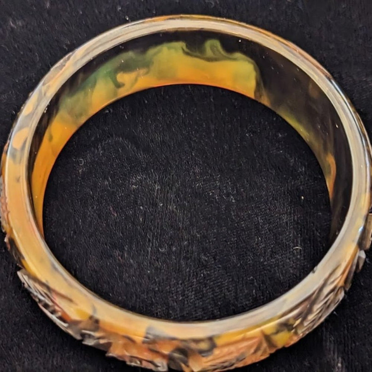 Rare 1930s Carved Roses Translucent End of Day Bakelite Bangle Bracelet