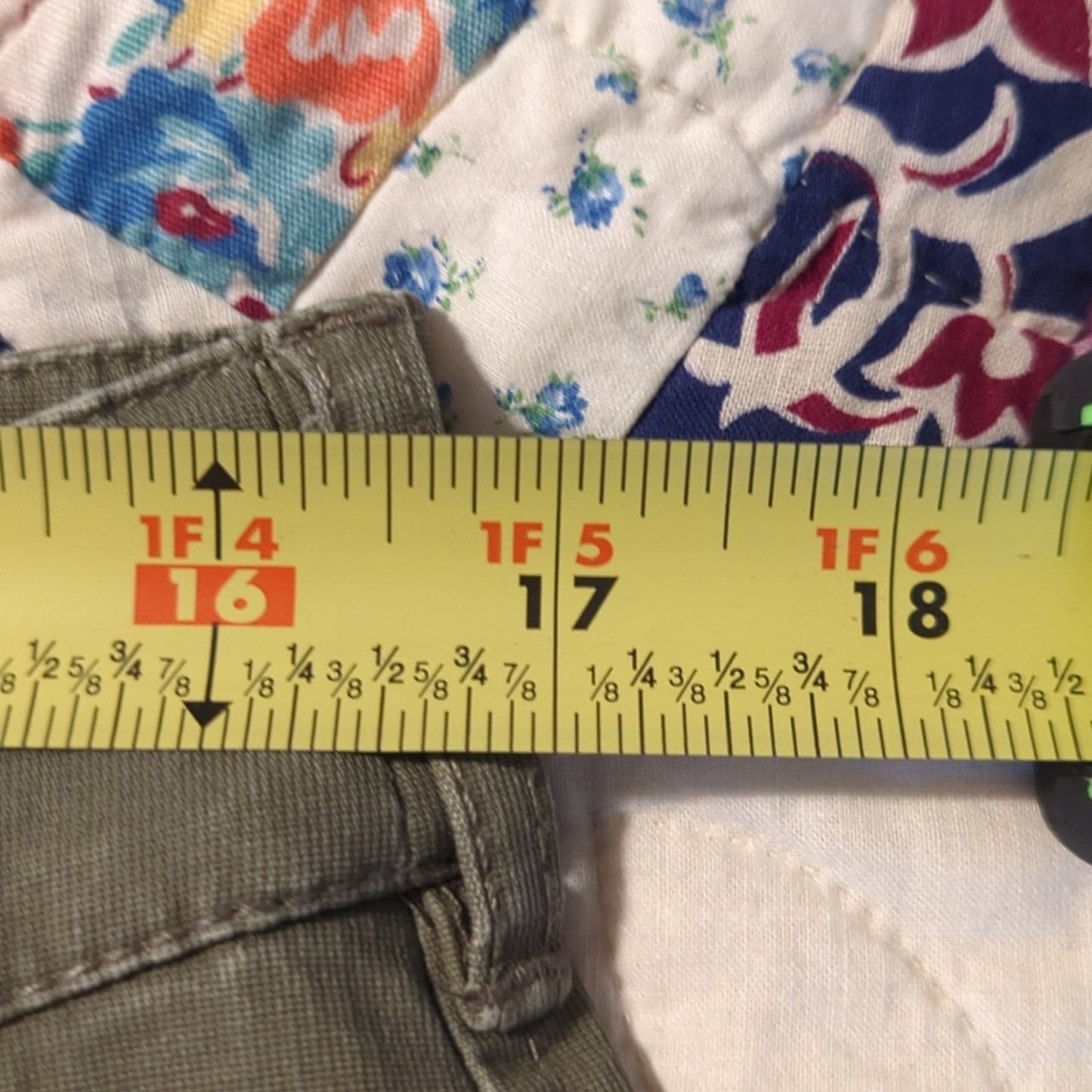 Sundance Scalloped Loden Green High Rise Cropped Jeans Women's Size 12P NWOT