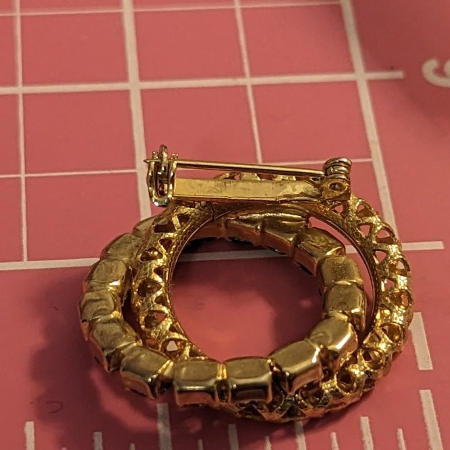 Vintage Unbranded Jewel Tone Rhinestone Double Wreath Brooch Gold Tone