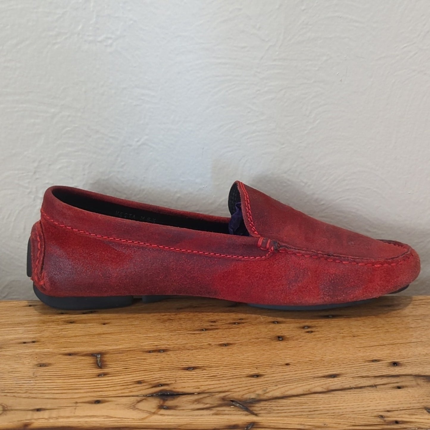 Donald J. Pliner Made in Italy Vesta Red Distressed Driving Mocassins Size 6.5