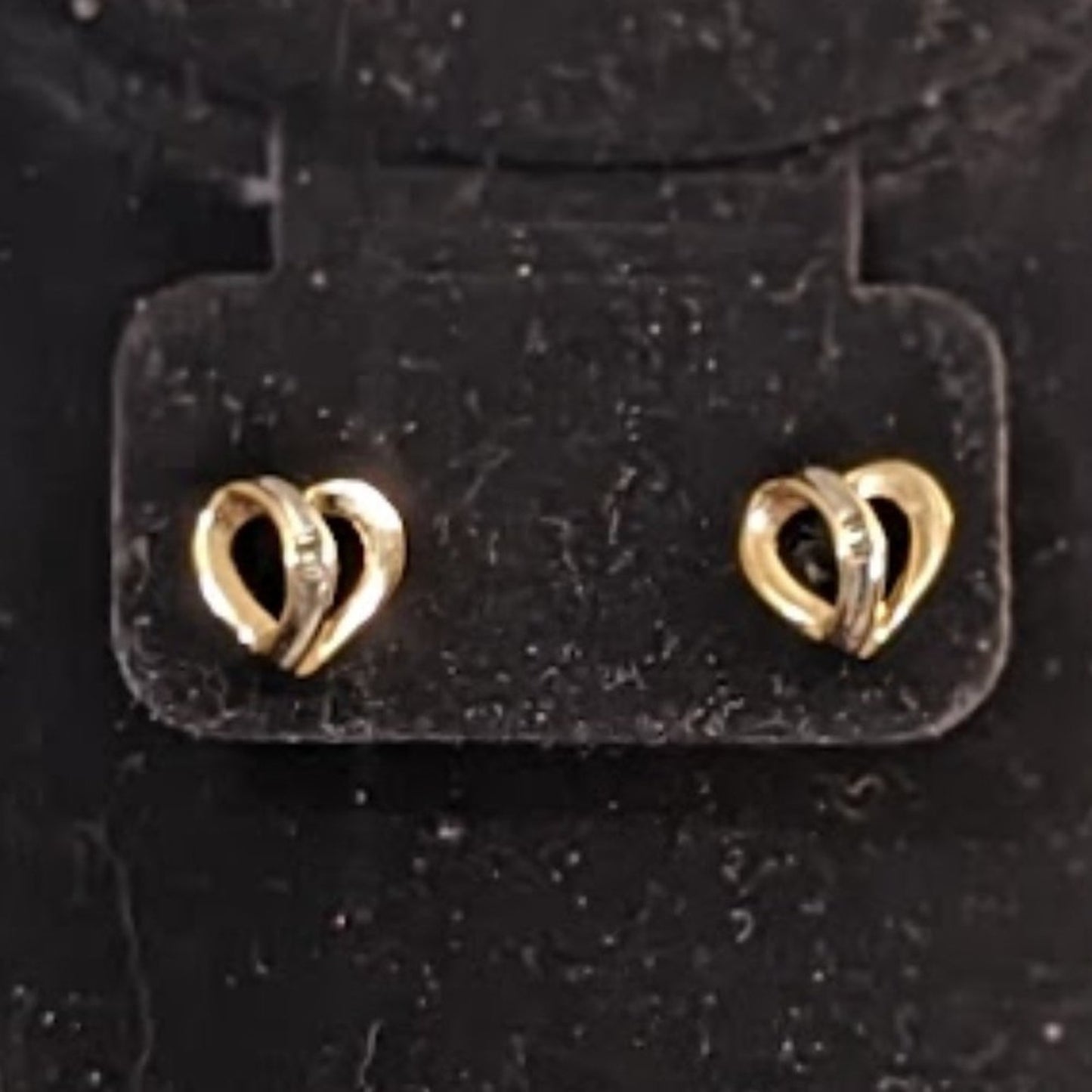 10k Open Heart Baguette Diamond Post Earrings NWOT
