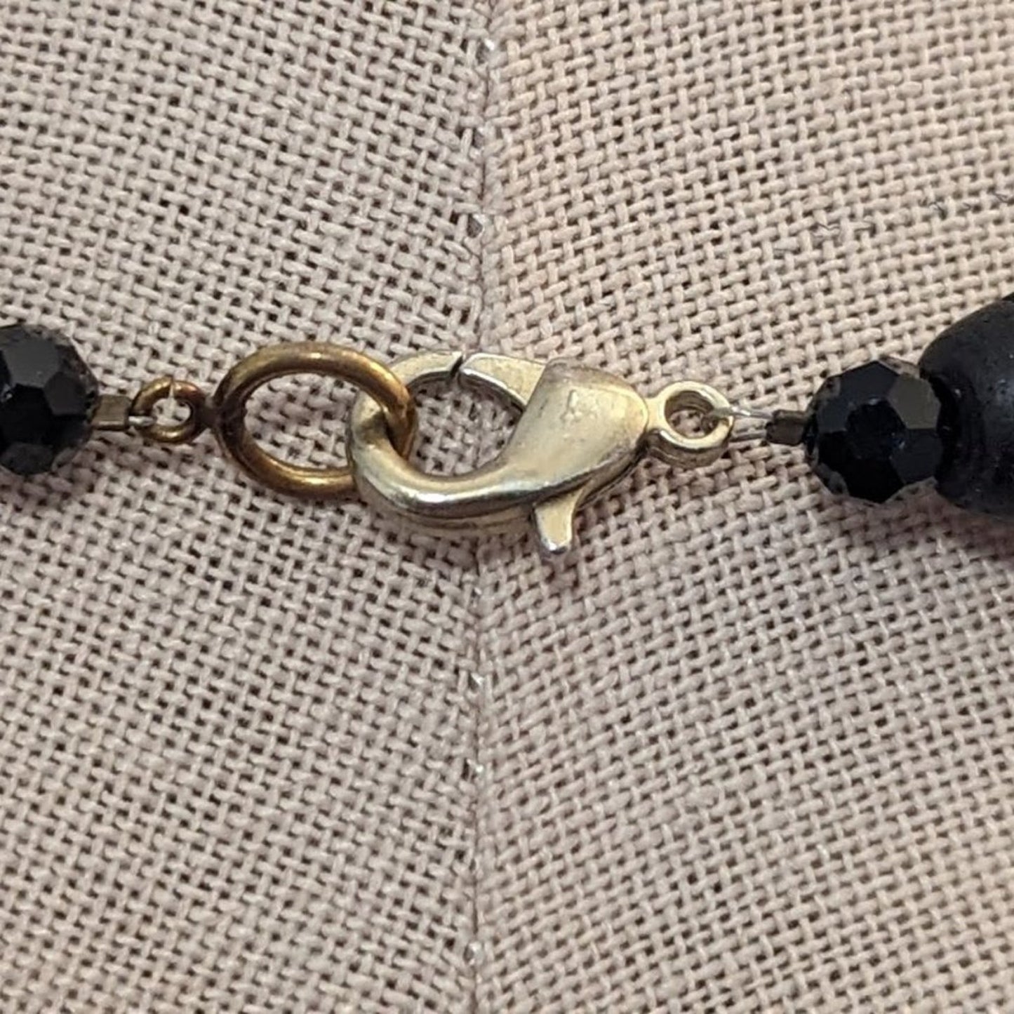 Green Gemstone Black Carved Bead Malachite Pendant Necklace
