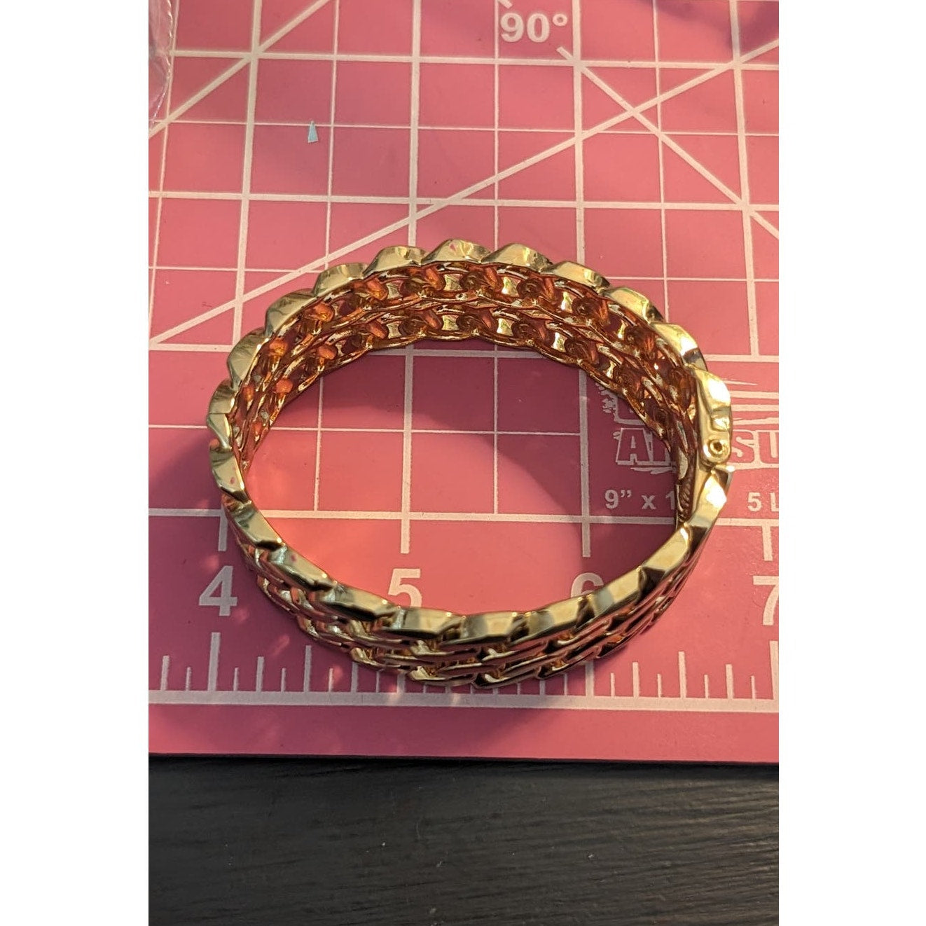 Gold Tone Double Curb Link Oval Hinge Close Clamper Bracelet