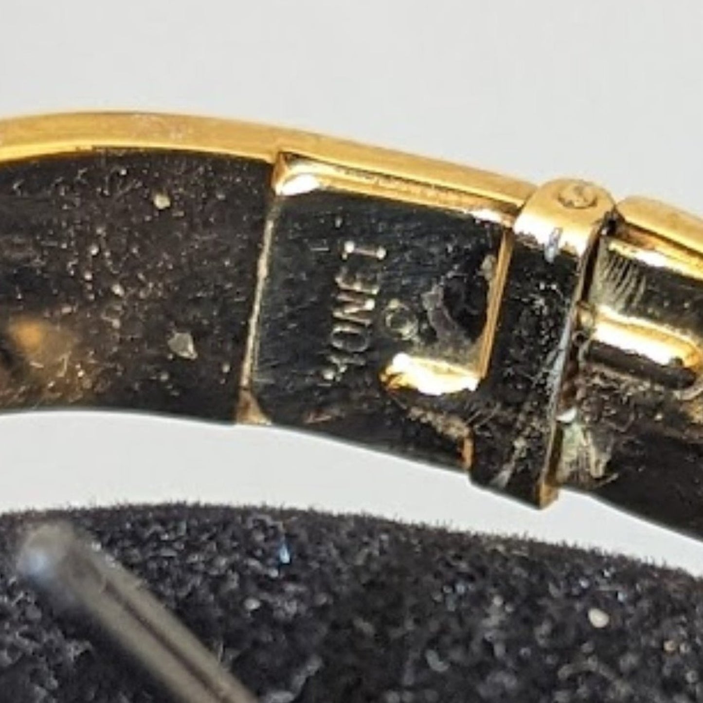MONET Clamper Style Gold Tone Etched Shell Design Bracelet Small