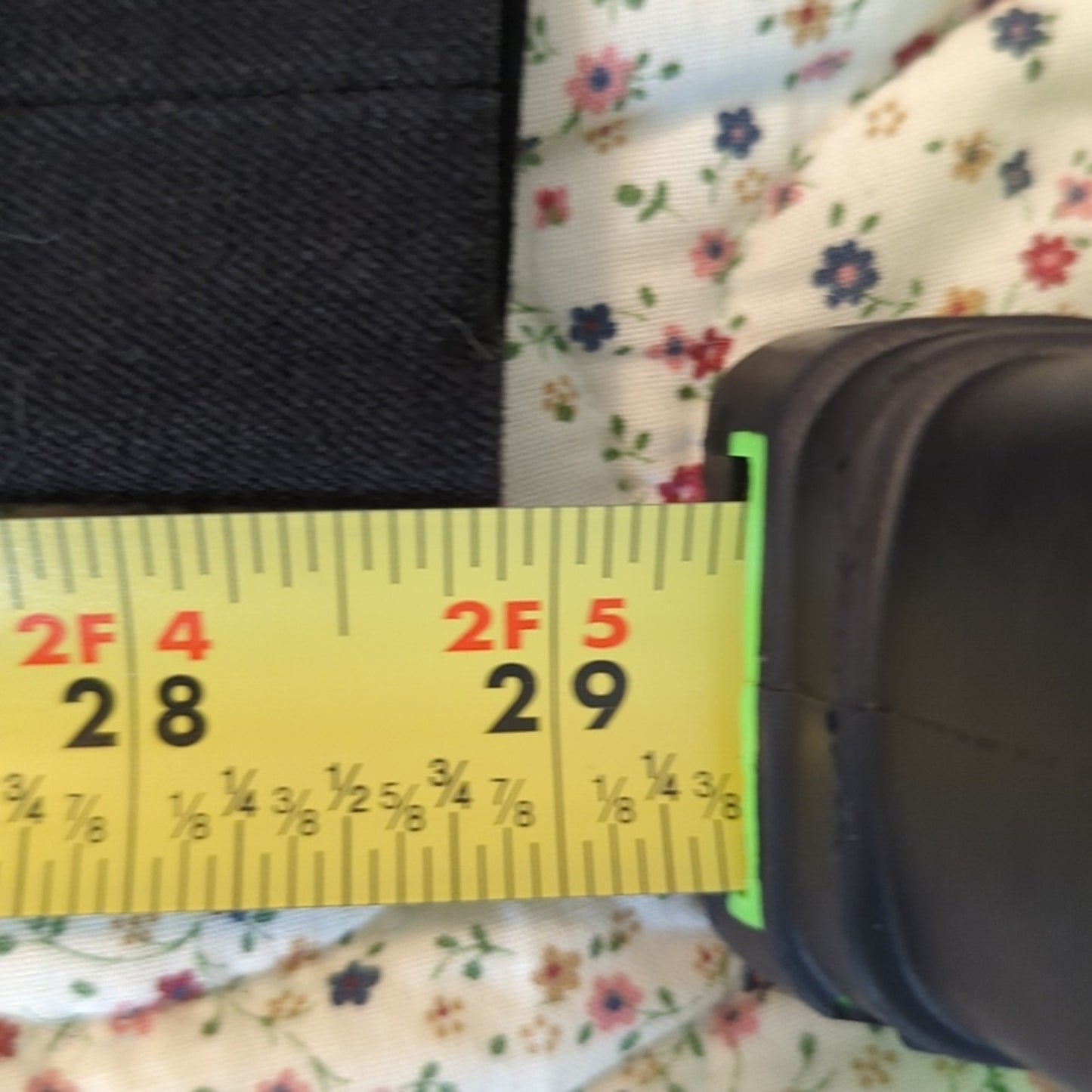 Jones New York Black Stretch Jean/Pant Women's Size 16 Length 29"