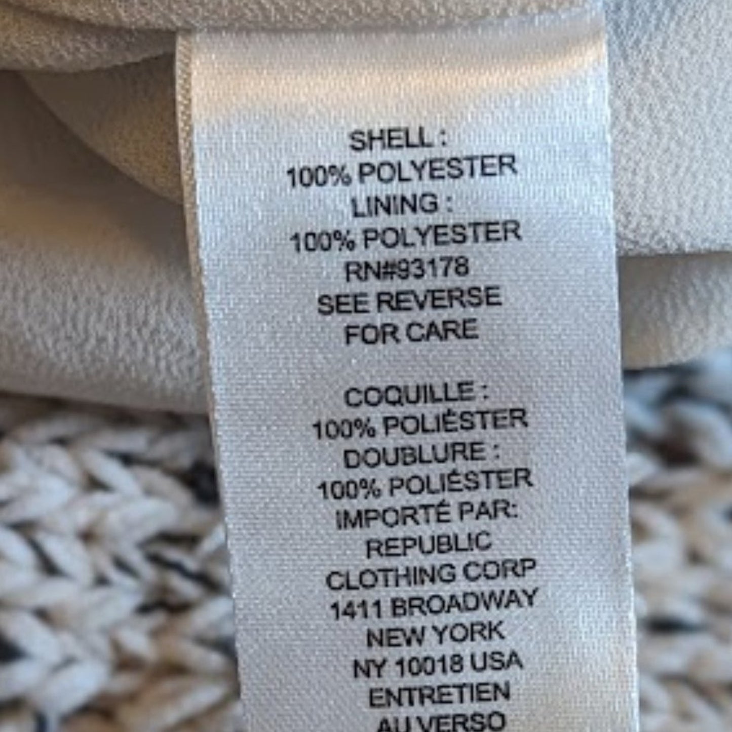 T Tahari Women's Small Petite Pleated Ruffled Cream Lined Shell