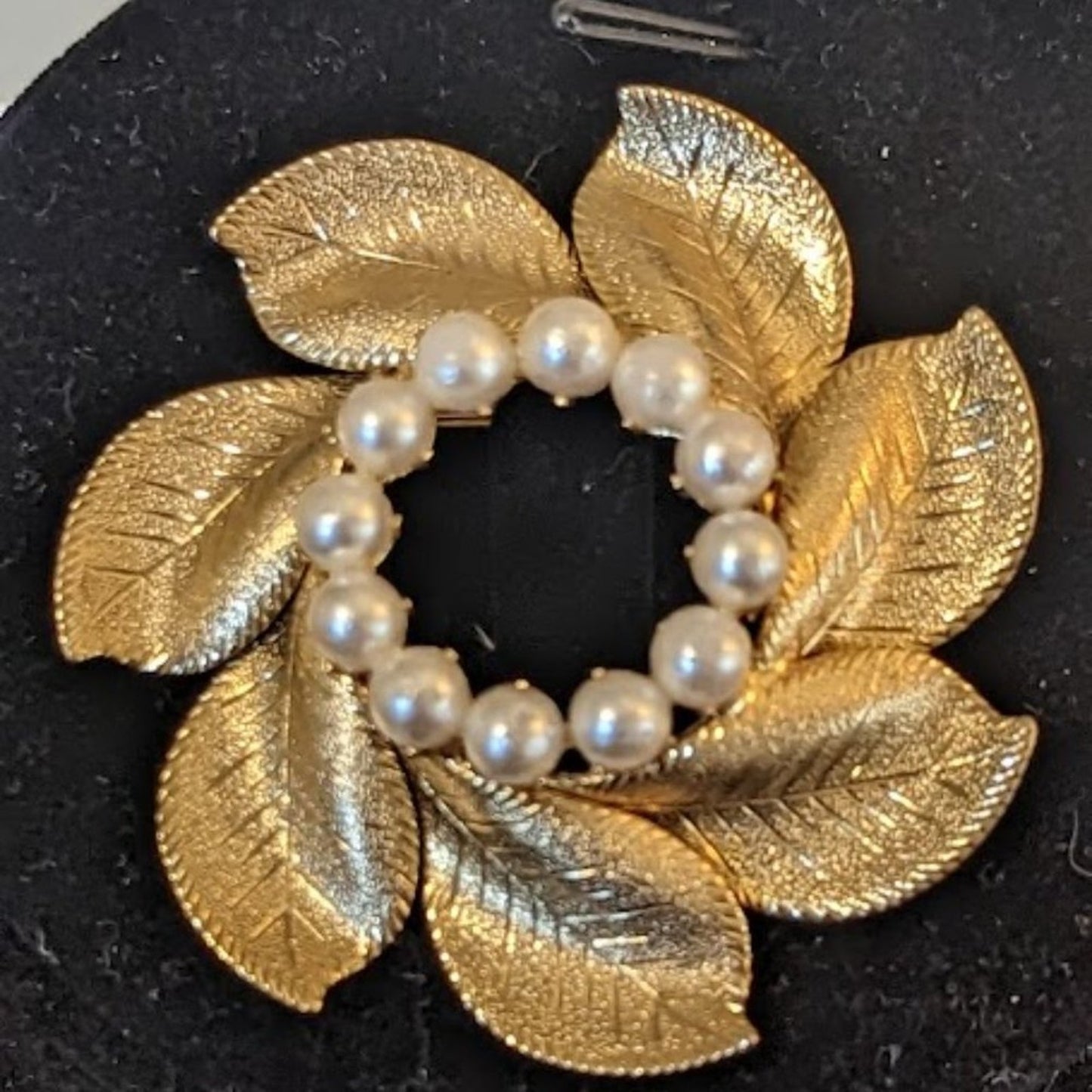 Gold Tone Leaf Pearl Wreath Brooch