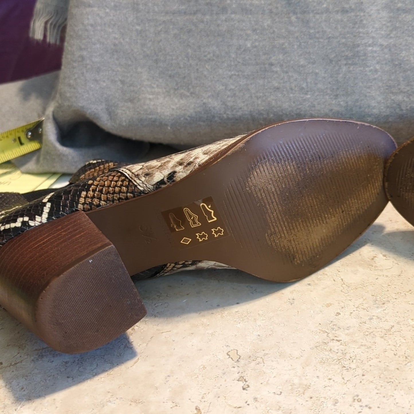 Madewell Style AA184 The Regan Boot in Snake Embossed Leather Women's Size 5.5