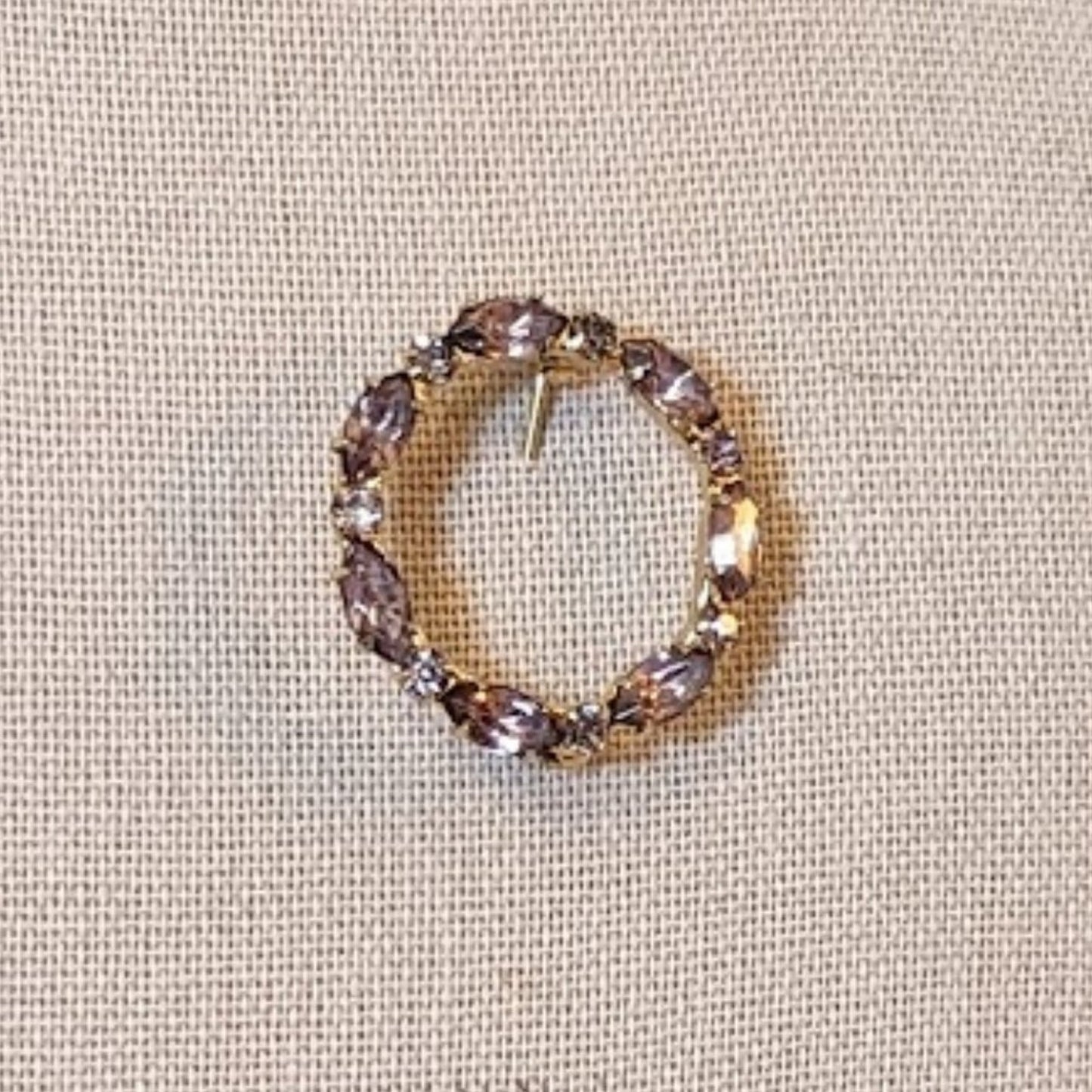 Vintage Lavender Crystal Round Gold Tone Brooch