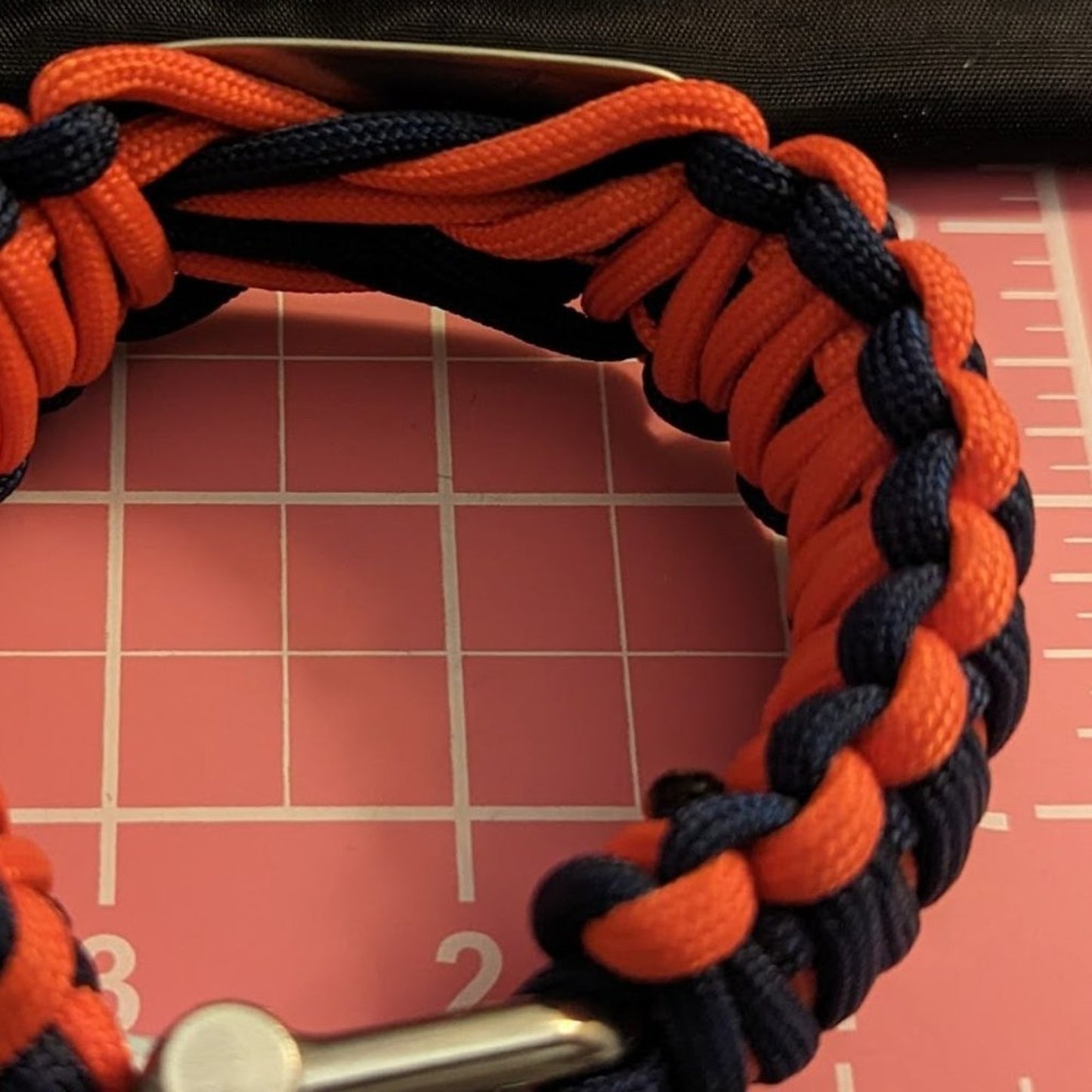 Tough Band Survival Bracelet With Dominican Republic Medallion