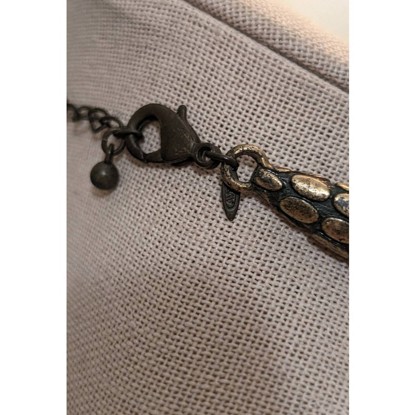 Vintage Avon Art Deco Style Creamy  Lucite Oval Chain Link Adjustable Necklace