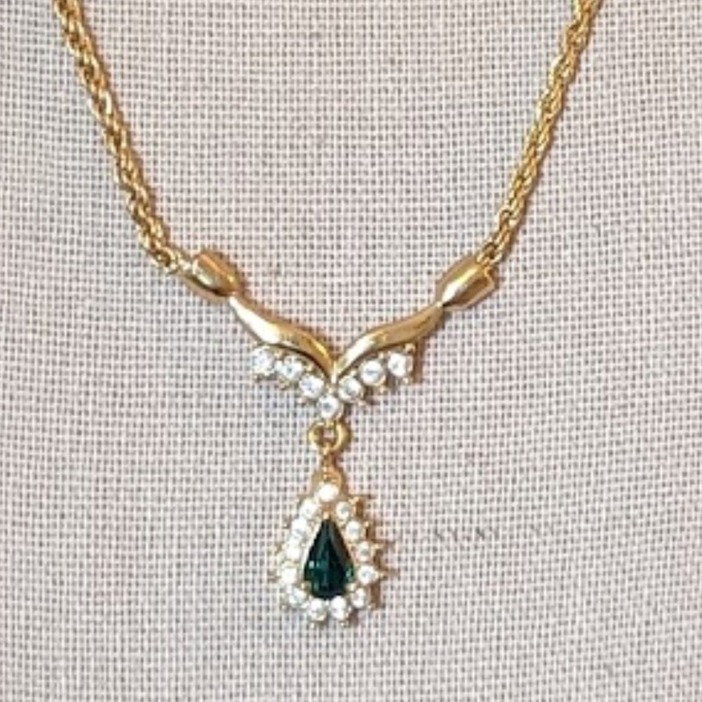 Vintage Marked Roman Gold Tone Green Stone Pave Pendant Chain Necklace