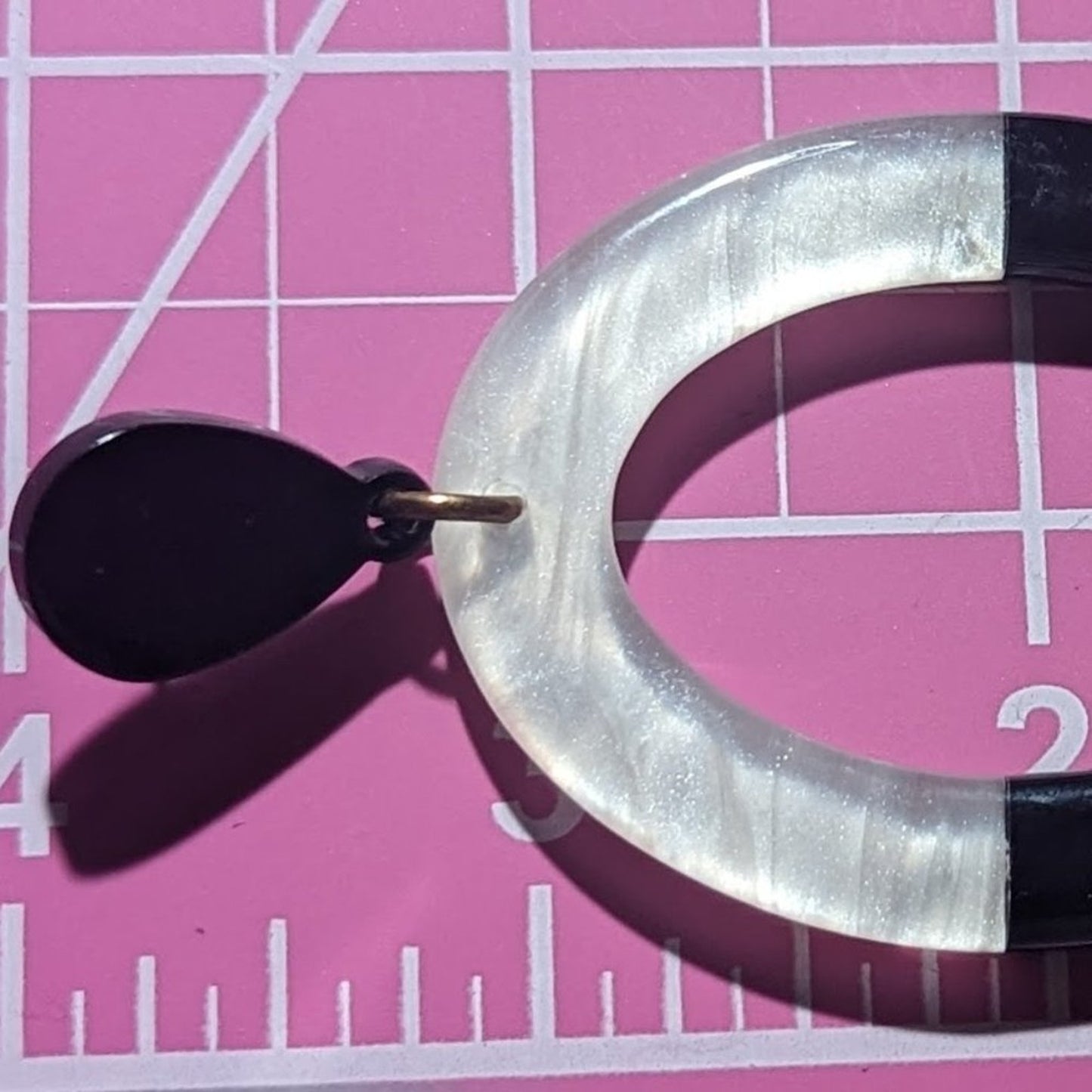 Vintage 70s Mod Black and White Acrylic Drop Post Earrings