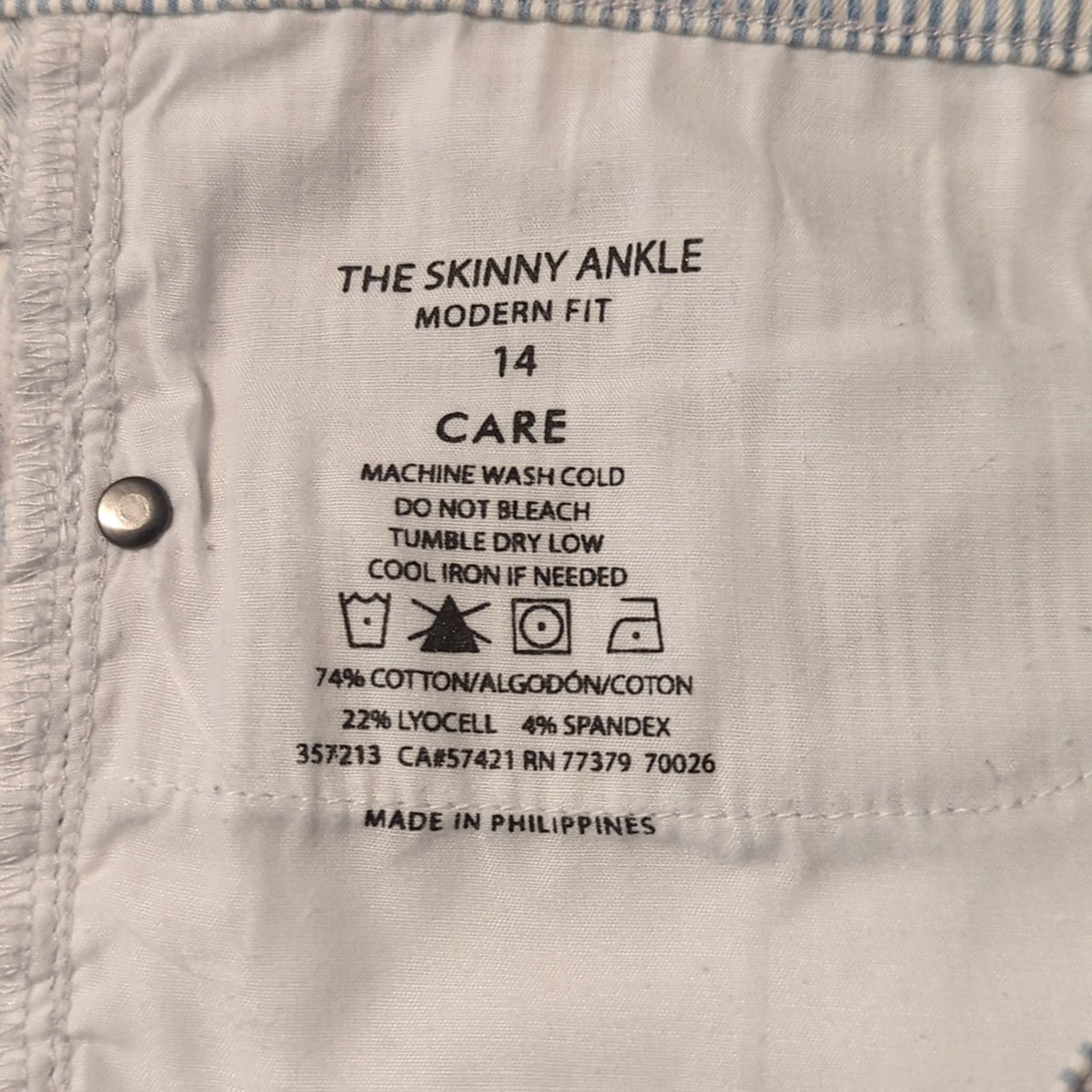 Ann Taylor The Skinny Ankle Modern Fit Lt. Blue Striped Stretch Jean Size 14