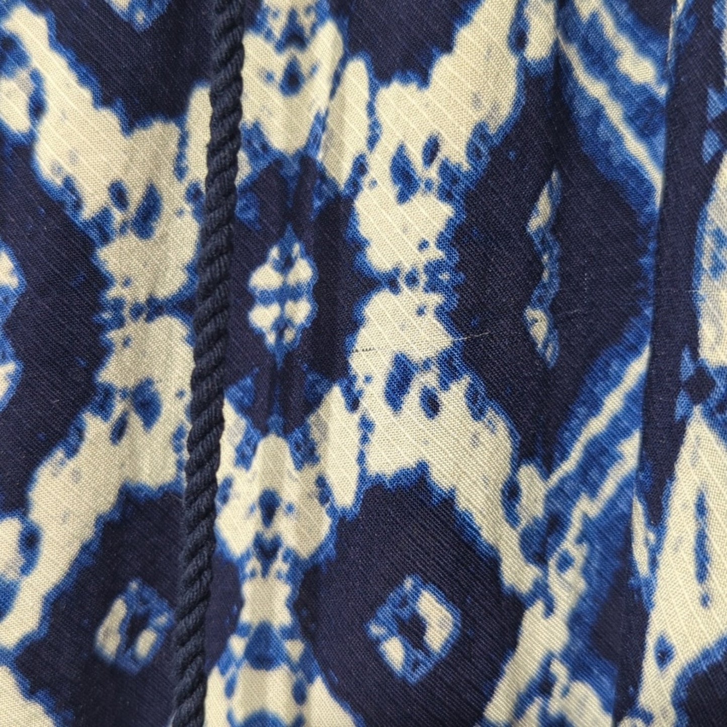 BB Dakota Blue Tie Dye Look Boho Top W/ Fringe Detailing and Tassel Ties Sz M