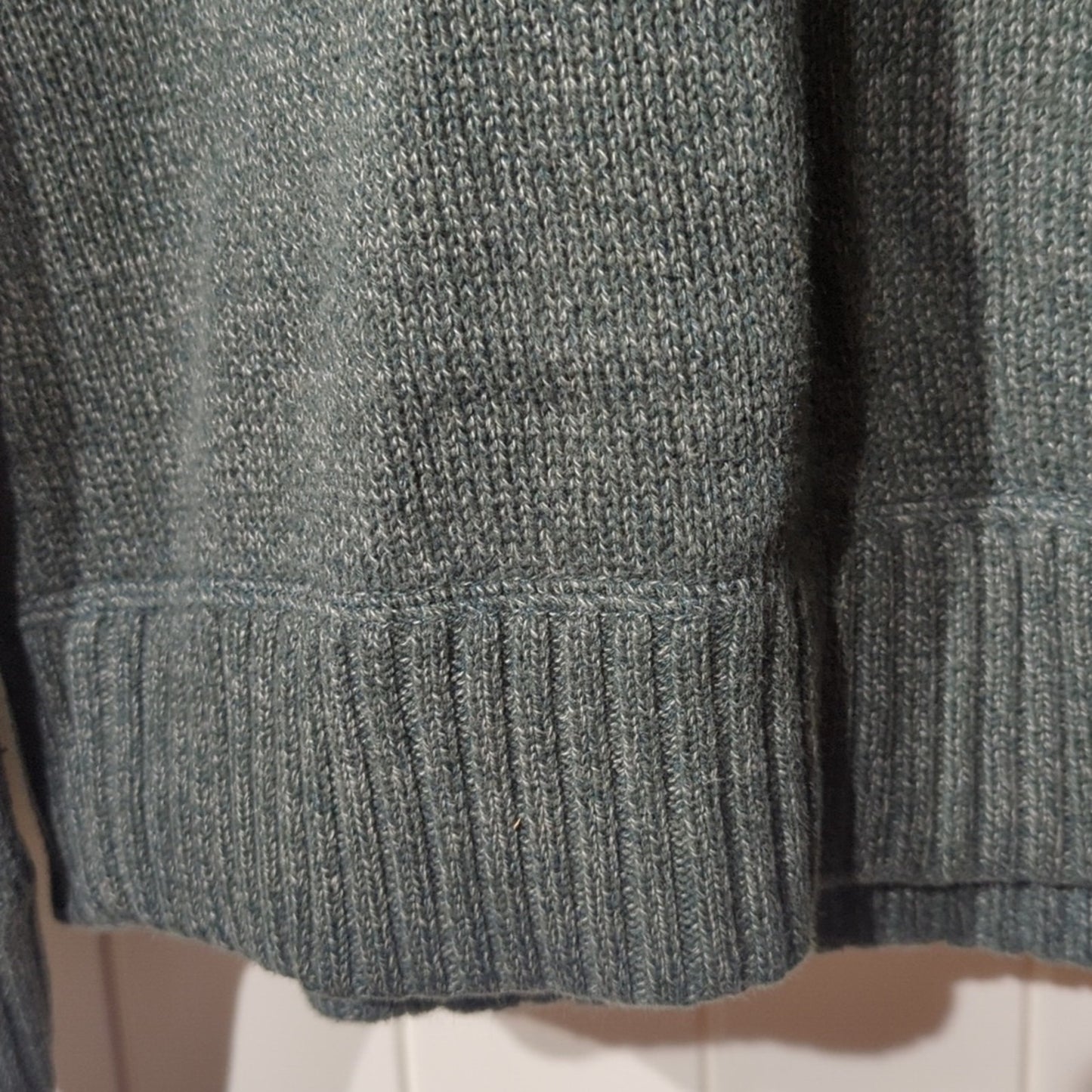Eddie Bauer Green Heather Quarter Zip Ribbed Collar, Hem, & Cuffs Sweater Sz. M