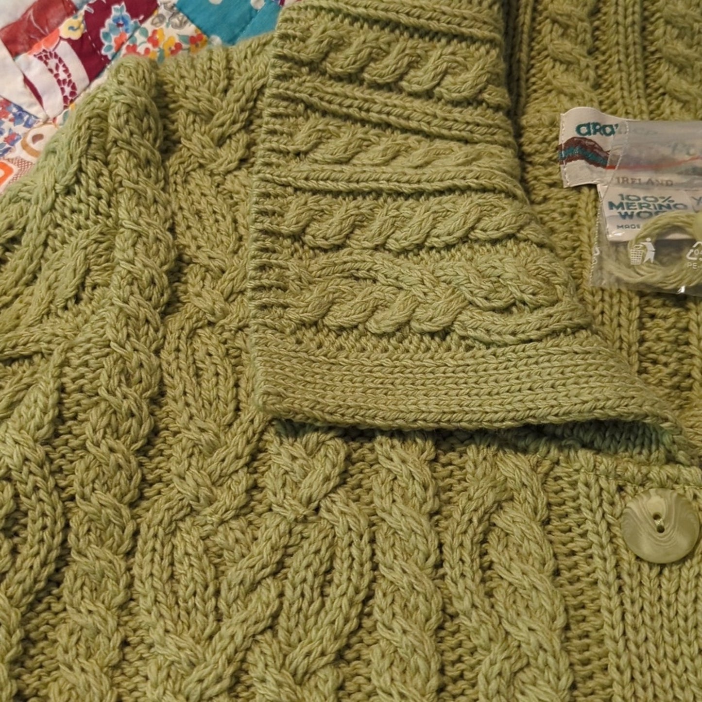 Aran Crafts Ireland Green Luxury Button Up Hand Knit Cabled Cardigan Women Sz XS