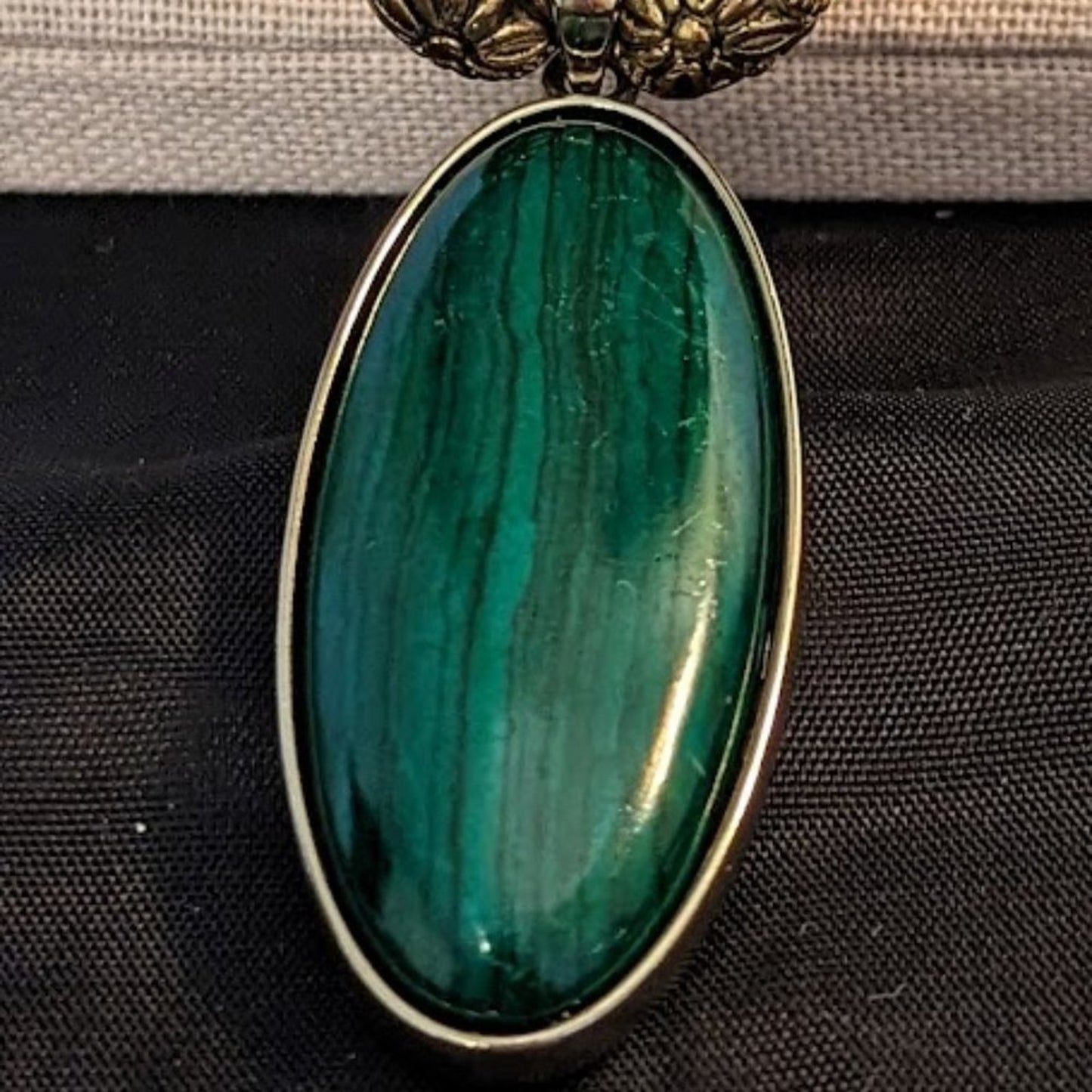 Green Gemstone Black Carved Bead Malachite Pendant Necklace