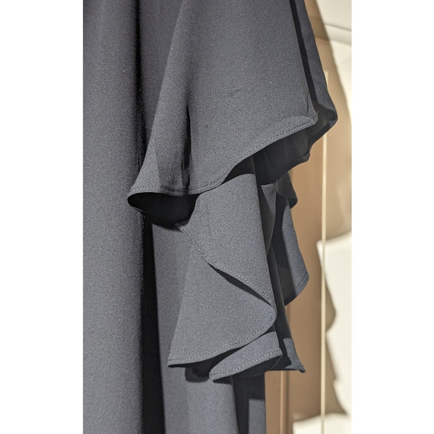 T Tahari Black Flutter Sleeve Smock Neck Tie Front Blouse Womens Sz L