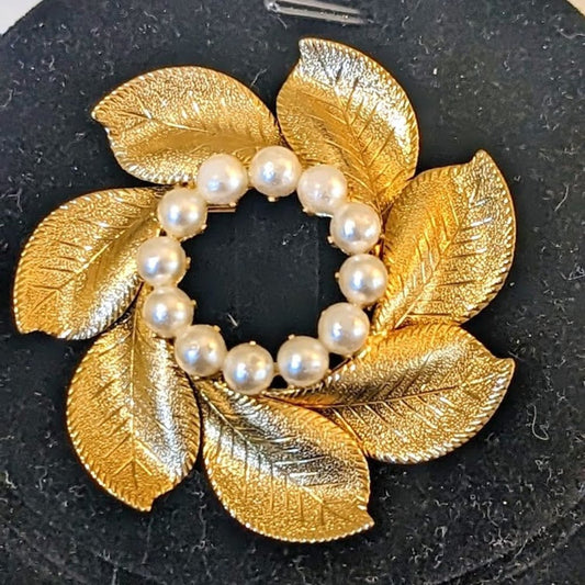 Gold Tone Leaf Pearl Wreath Brooch